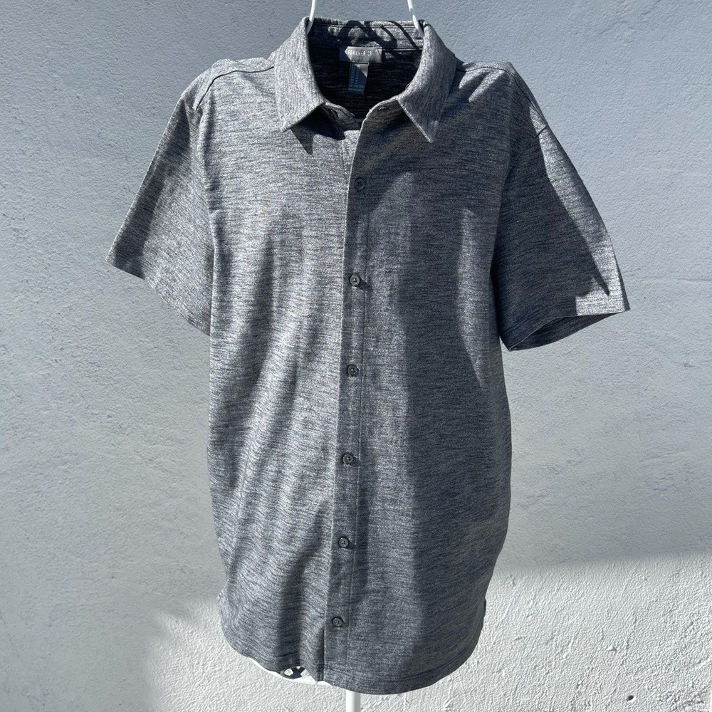 Forever 21 Button Short Sleeve